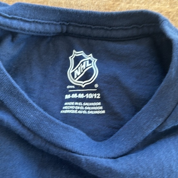 New York Islanders Fisherman Graphic NHL T-Shirt - Picture 4 of 5